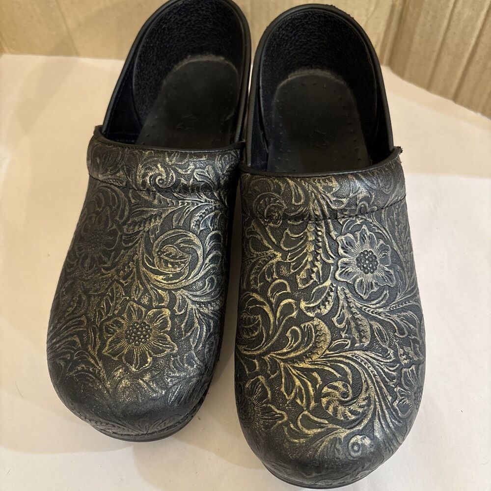 Dansko Women US 10-11 EU 41 Black Gold Raised Pattern Leather Slip On Clogs Shoe